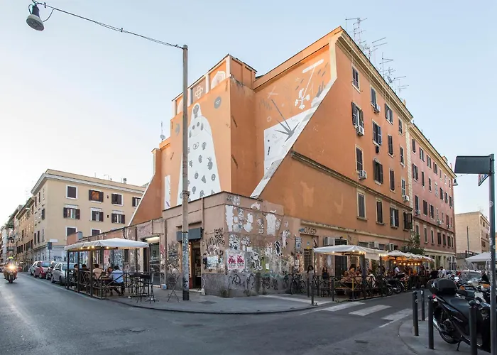 Urban Oasis Labicana With Patio 2 - Free Parking Appartamento