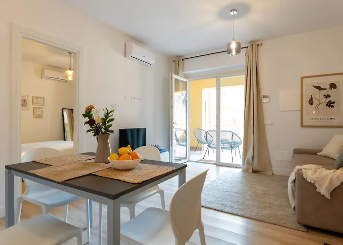 Apartment Urban Oasis Labicana With Patio 2 - Free Parking *