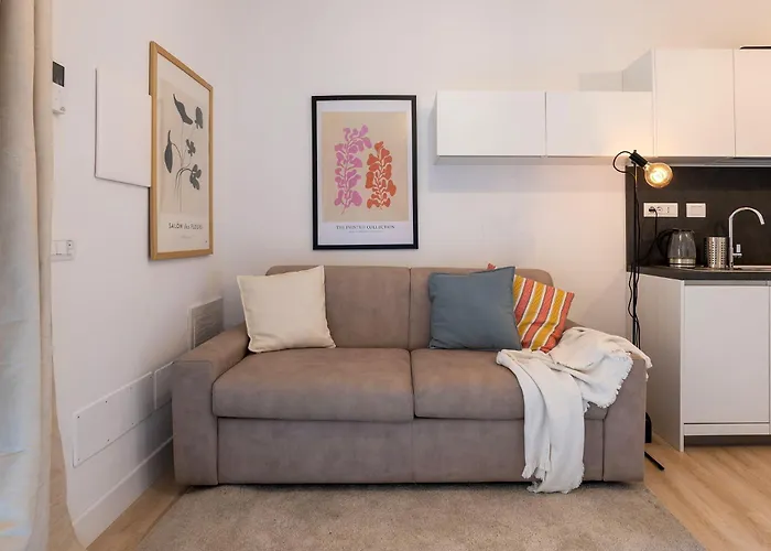 Apartment Urban Oasis Labicana With Patio 2 - Free Parking Rom