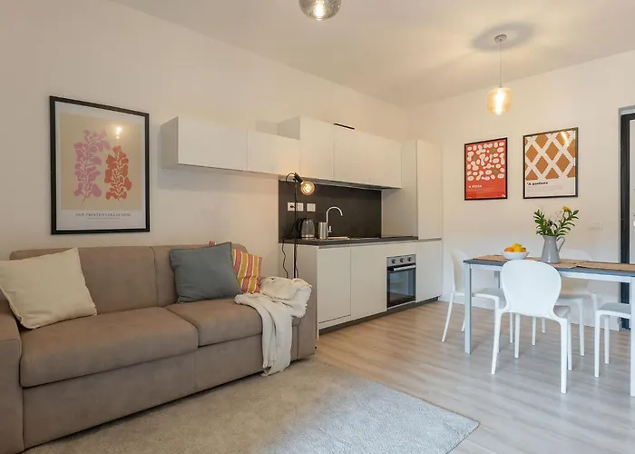 Apartment Urban Oasis Labicana With Patio 2 - Free Parking Rom